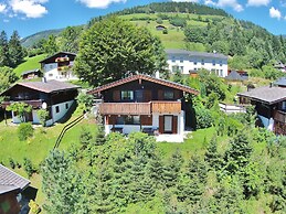 Chalet Anna Near Ski Area in Niedernsill