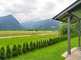 Plush Apartment in Neukirchen am Großvenediger near Ski Area