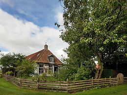Fairytale Cottage in Nes Friesland With Garden
