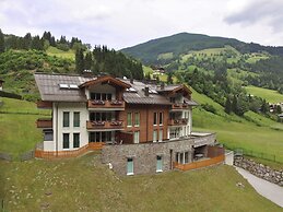 Apartment in the ski Area of Saalbach-hinterglemm