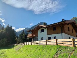 Luxurious Tauernlodge With Private Wellness Sauna