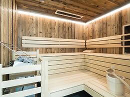 Tasteful Holiday Home in Hollersbach im Pinzgau With Garden