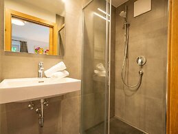 Chalet in Bruck am Grossglockner With Sauna