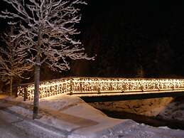 Luxury Chalet with Sauna near Ski Area in Salzburg