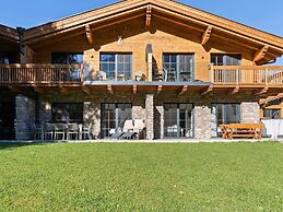 Chalet in ski Area Hochkrimml - Zillertal Arena