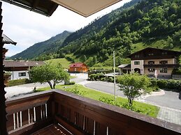 Holiday Home Near Ski Area With Balcony