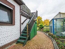 Cozy Apartment in Lichtenhain With Garden