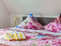 Cozy Apartment in Lichtenhain With Garden