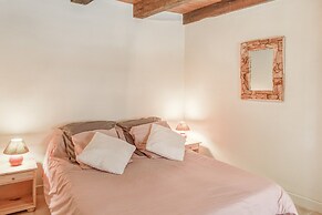 Beautiful Holiday Home With Pool in Teillots