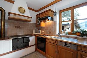Serene Cottage in Neukirchen am Großvenediger near Ski Area