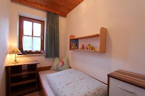 Serene Cottage in Neukirchen am Großvenediger near Ski Area