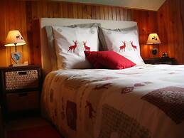 Spacious Chalet for 4 in Hommert