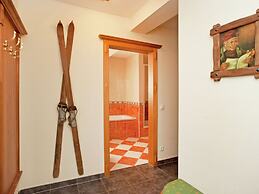 Apartment in Saalbach-hinterglemm With Sauna