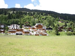 Apartment in Saalbach-hinterglemm With Sauna
