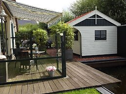 Attractive Holiday Home With Jetty