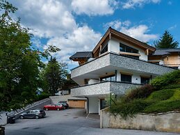 Luxury Chalet with Sauna near Ski Area in Salzburg