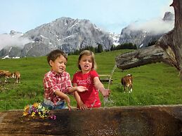 Spacious Apartment near Ski Area in Salzburg