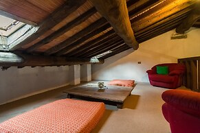 Holiday Home in Pistoia With Pool