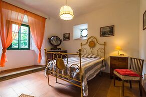 Holiday Home in Pistoia With Pool