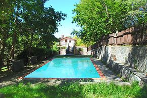 Holiday Home in Pistoia With Pool