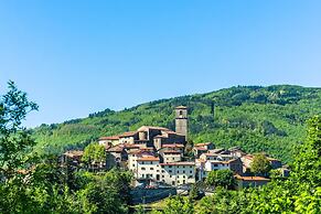 Holiday Home in Pistoia With Pool