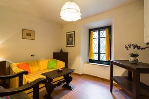 Holiday Home in Pistoia With Pool