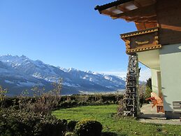 Chalet With Sauna in Piesendorf Near ski Area