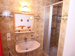 Chalet With Sauna in Piesendorf Near ski Area