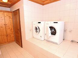 Chalet With Sauna in Piesendorf Near ski Area