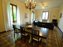 Belvilla by OYO Total Nisa