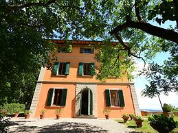 Belvilla by OYO Total Nisa