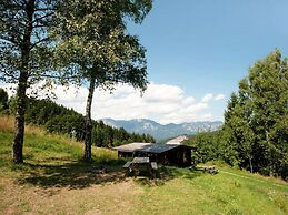 Spacious Chalet in Wörgl-boden near Ski Area