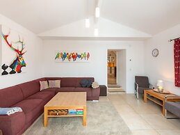 Heritage Chalet in Niedernsill near Ski Area