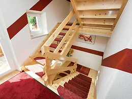 Apartment With Terrace in Aschau im Zillertal
