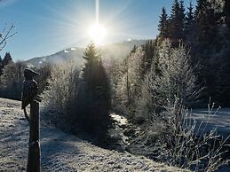 Spacious Holiday Home near Ski Area in Leogang