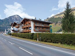 Apartment in Wald im Pinzgau With Sauna