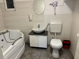 Piata Uniri Cozy Inn