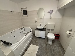 Piata Uniri Cozy Inn