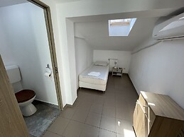 Piata Uniri Cozy Inn