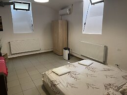 Piata Uniri Cozy Inn