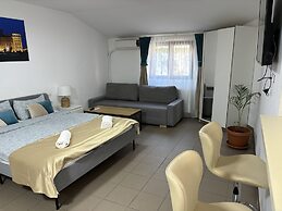 Piata Uniri Cozy Inn