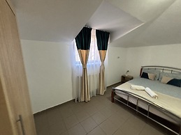 Piata Uniri Cozy Inn