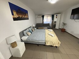 Piata Uniri Cozy Inn