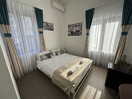 Piata Uniri Cozy Inn