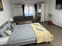 Piata Uniri Cozy Inn