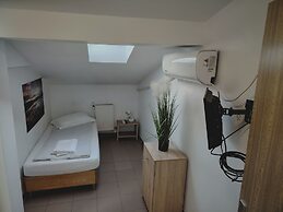 Piata Uniri Cozy Inn