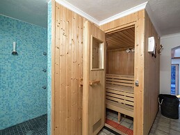 Large Luxury Chalet near Ski Area Zillerarena Königsleiten