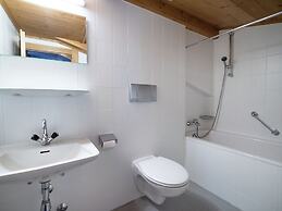 Large Luxury Chalet near Ski Area Zillerarena Königsleiten