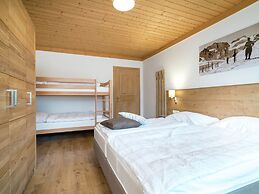 Large Luxury Chalet near Ski Area Zillerarena Königsleiten