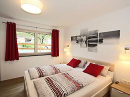 Apartment in Mayrhofen With Garden